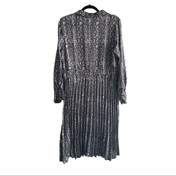 MOLLY BRACKEN Snake Print Long Sleeve Shirt Midi Dress Pleated Black Grey L - Picture 5 of 12